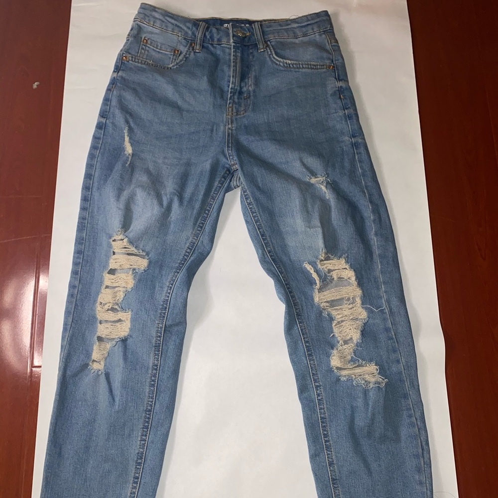 Ripped distress Jeans